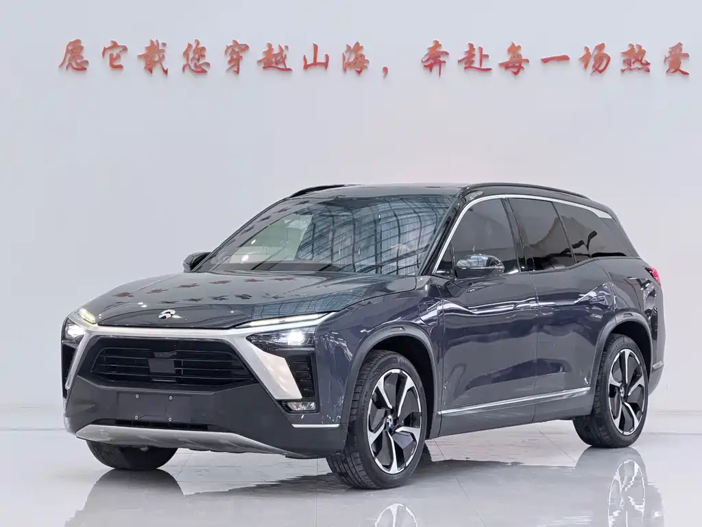 NIO ES8