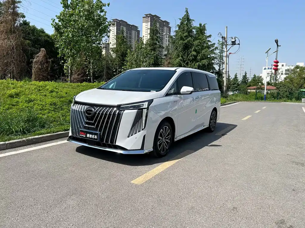 GAC M8