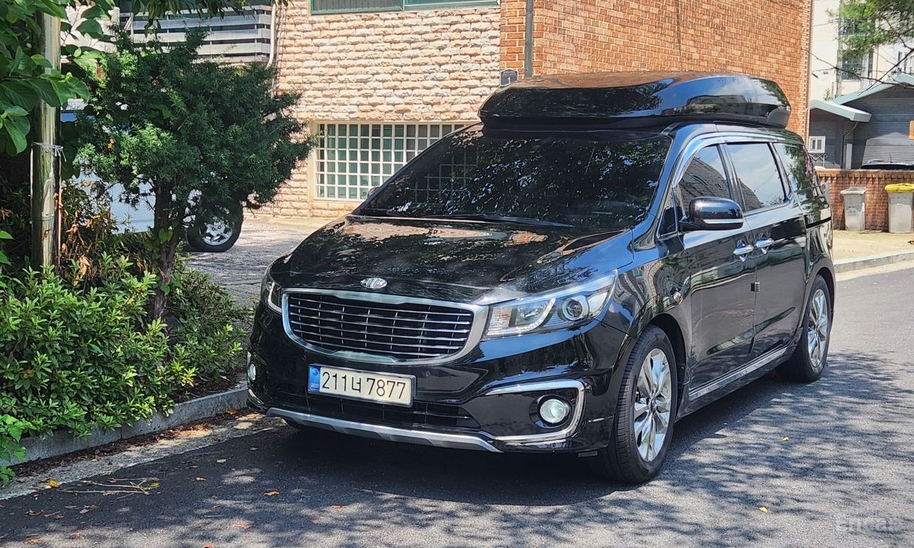 Kia Carnival