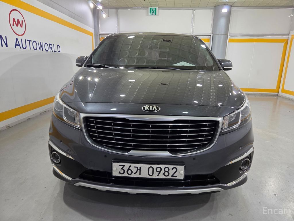 Kia Carnival