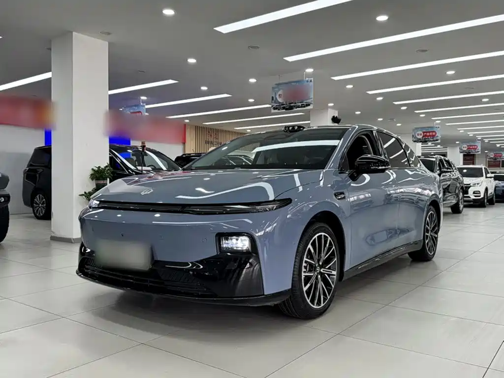 Leapmotor B01