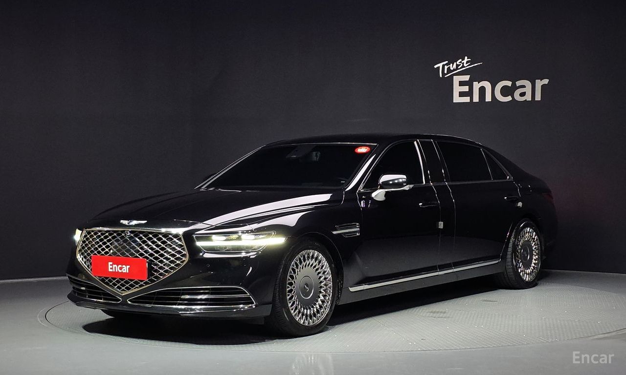 Genesis G90