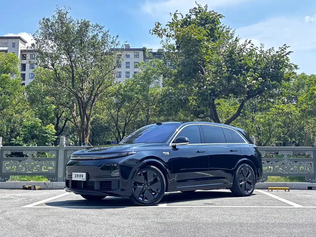 Li Auto L7
