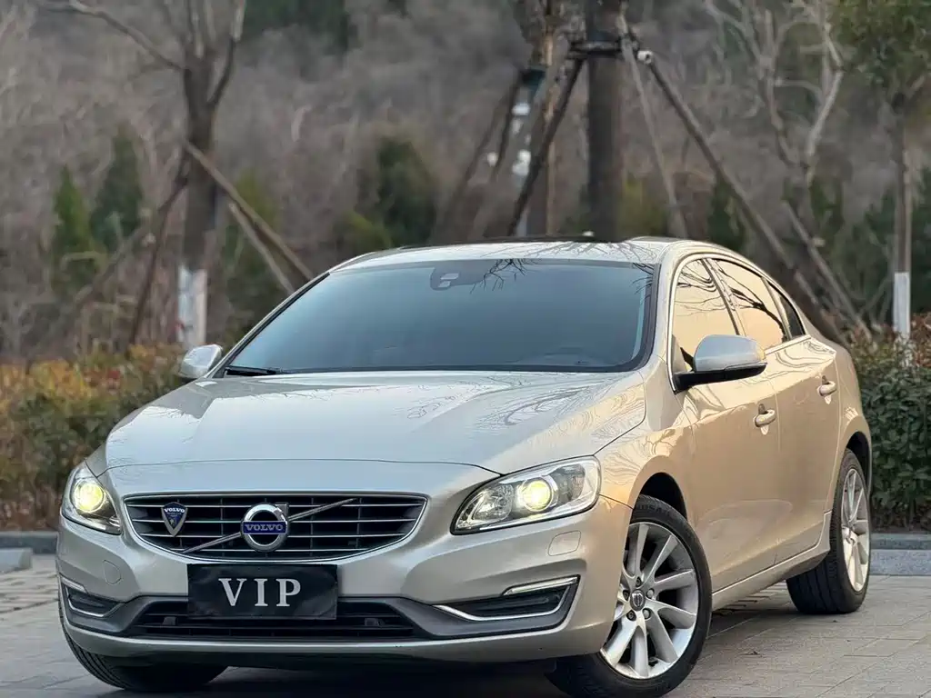 Volvo S60