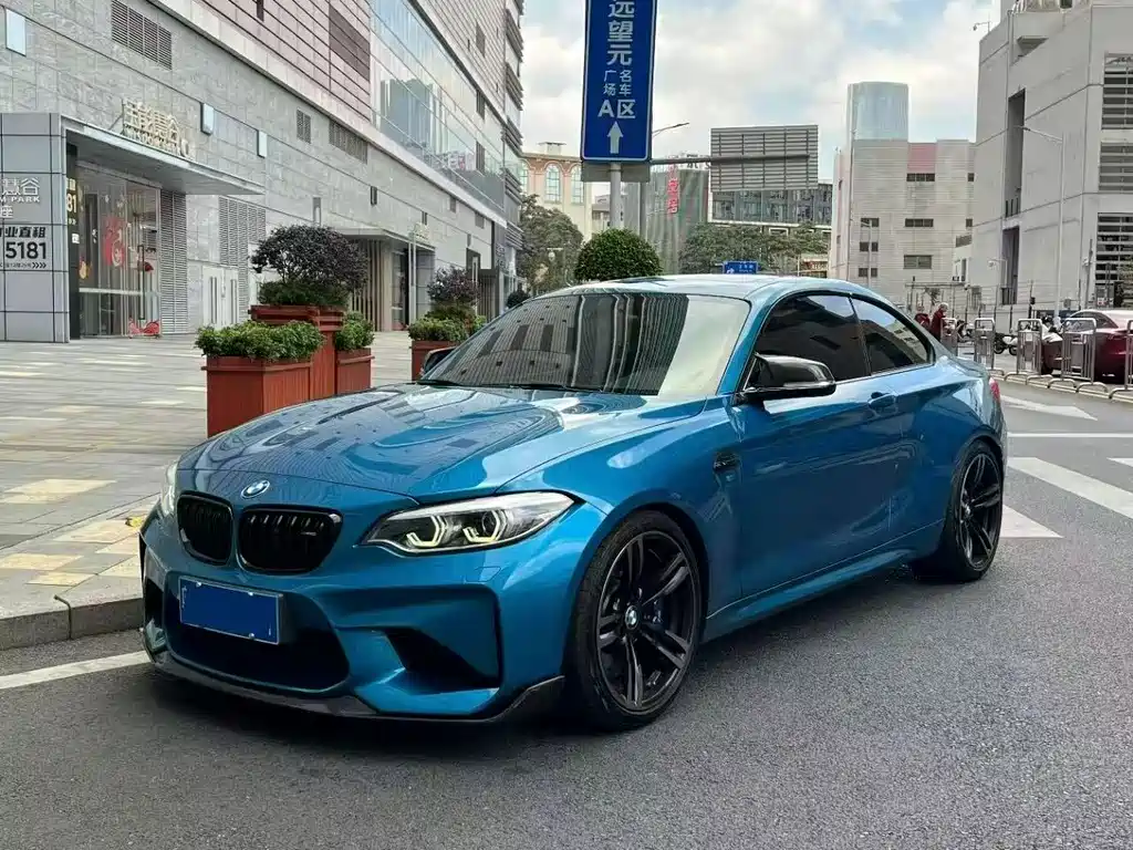 BMW M2