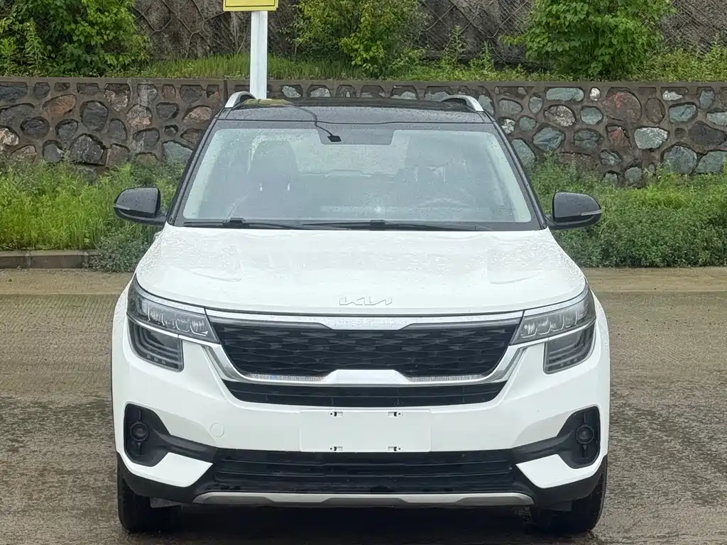 Kia KX3