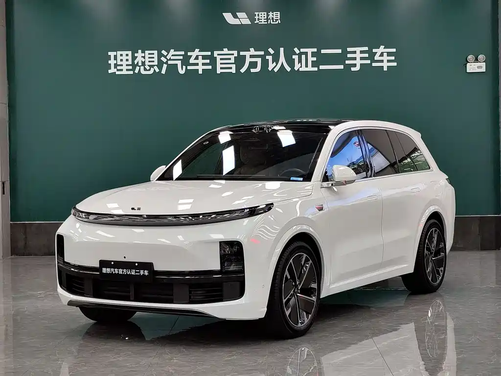 Li Auto L8