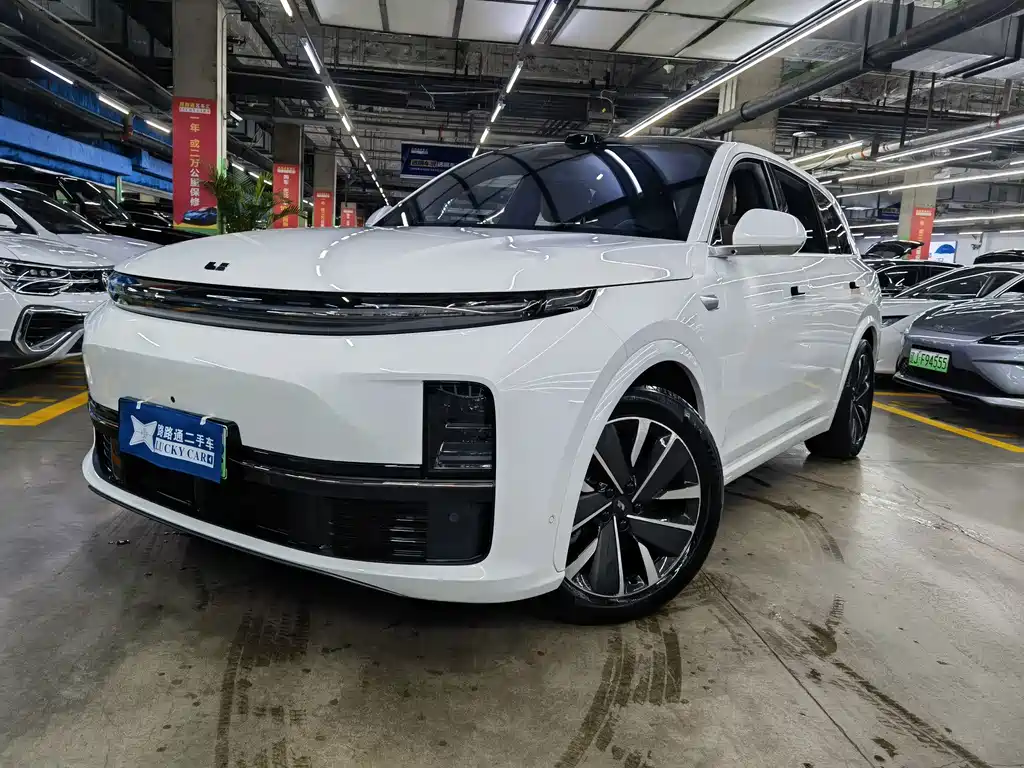 Li Auto L7