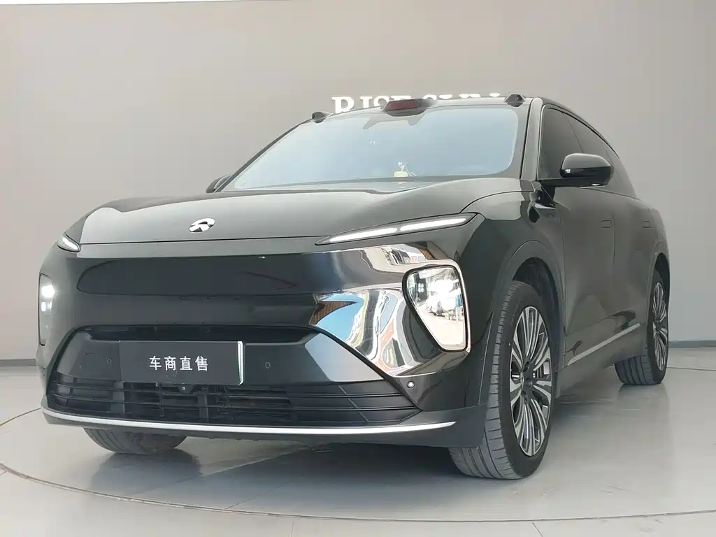 NIO ES8