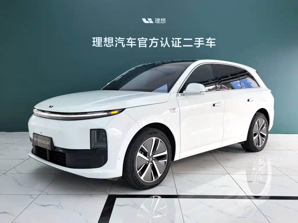 Li Auto L6