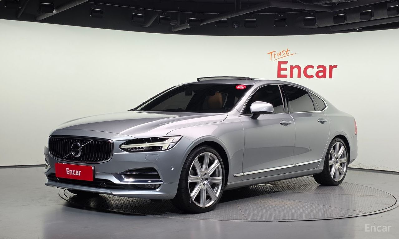 Volvo S90