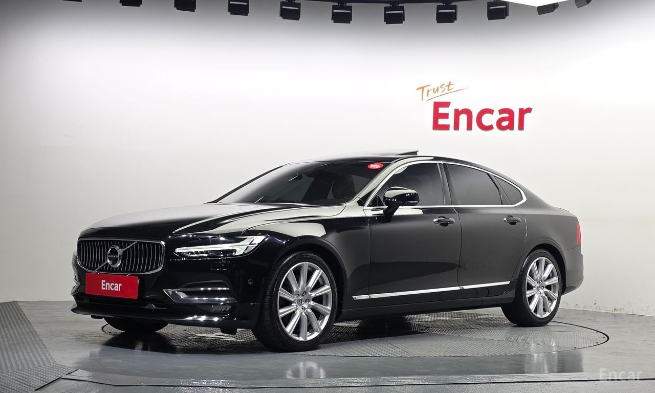Volvo S90
