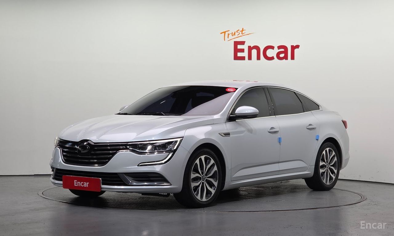 Renault SM6