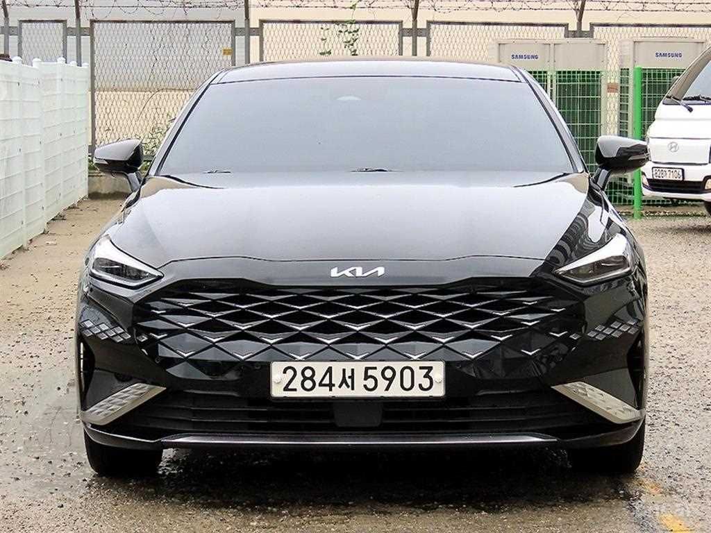 Kia K8
