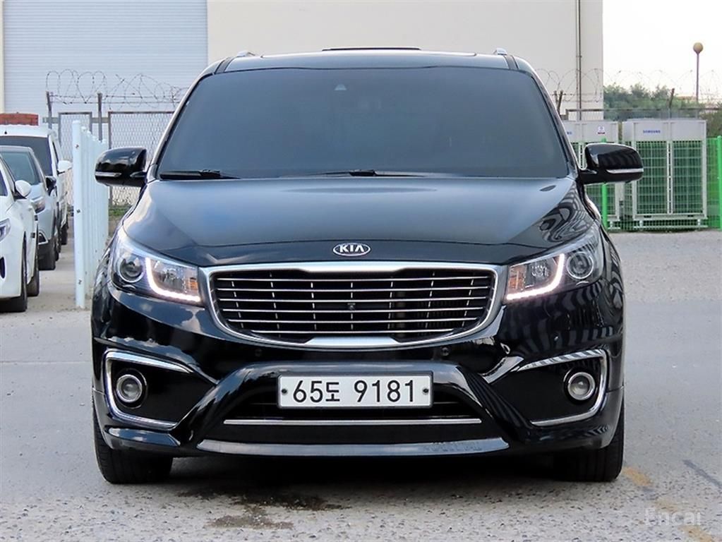 Kia Carnival