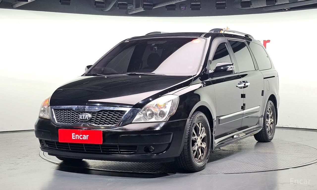 Kia Carnival R