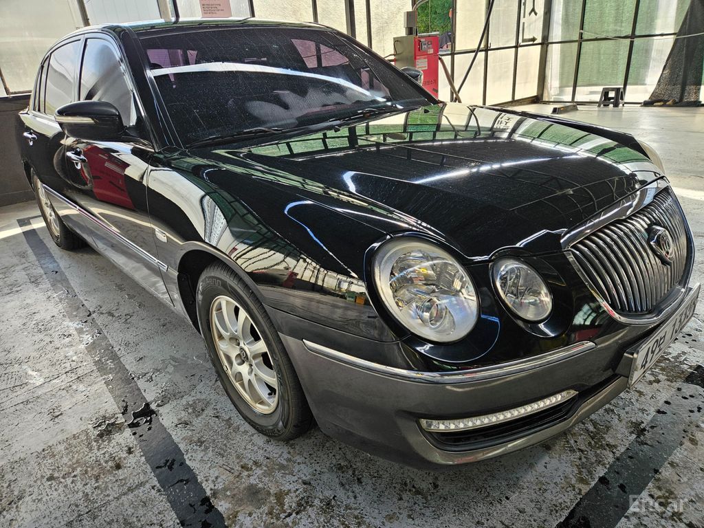 Kia Opirus