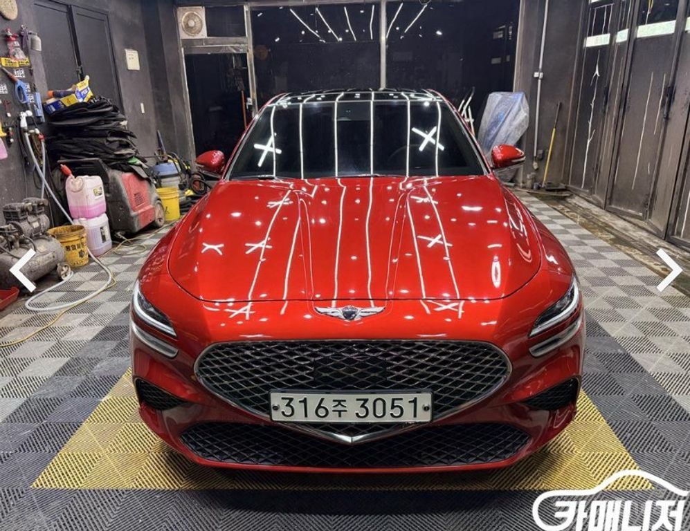 Genesis G70