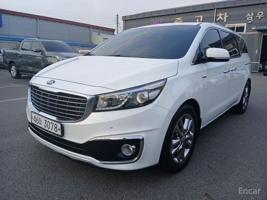 Kia Carnival