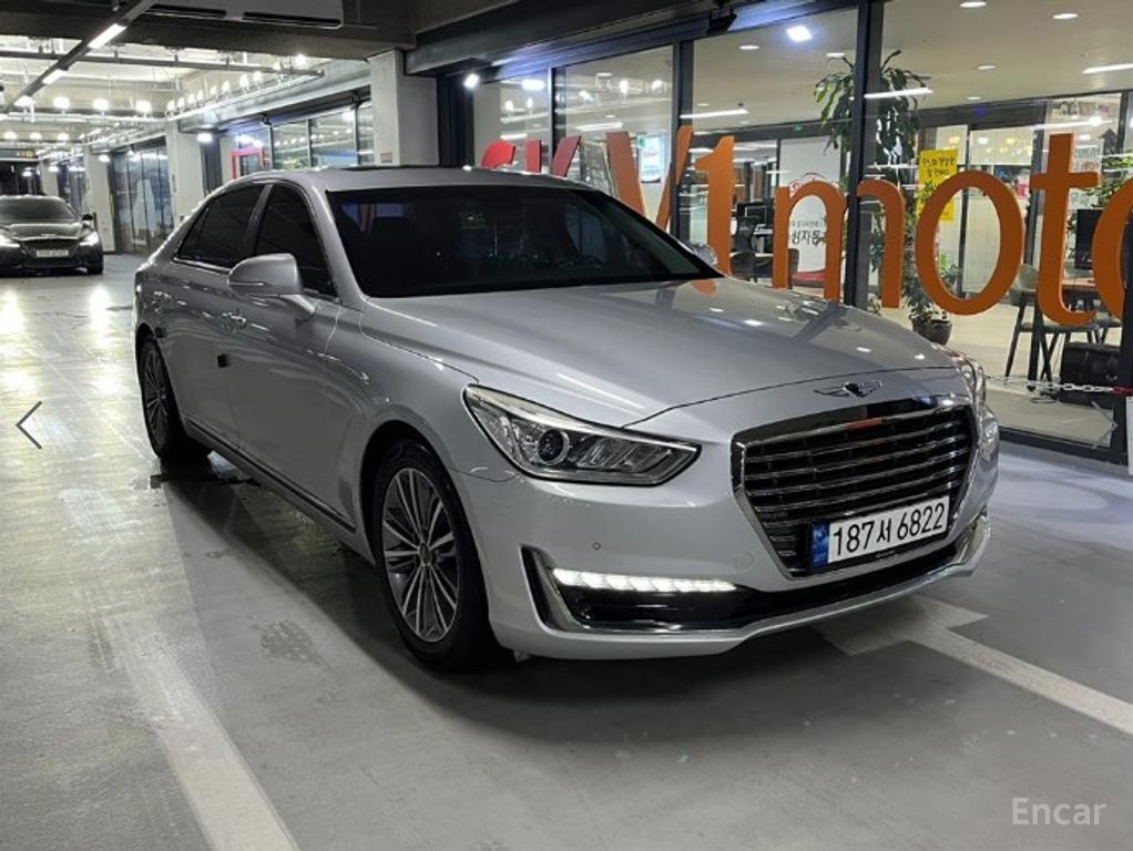 Genesis EQ900