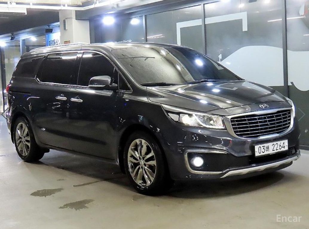Kia Carnival