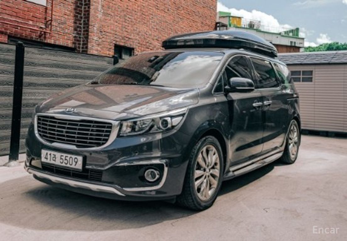 Kia Carnival