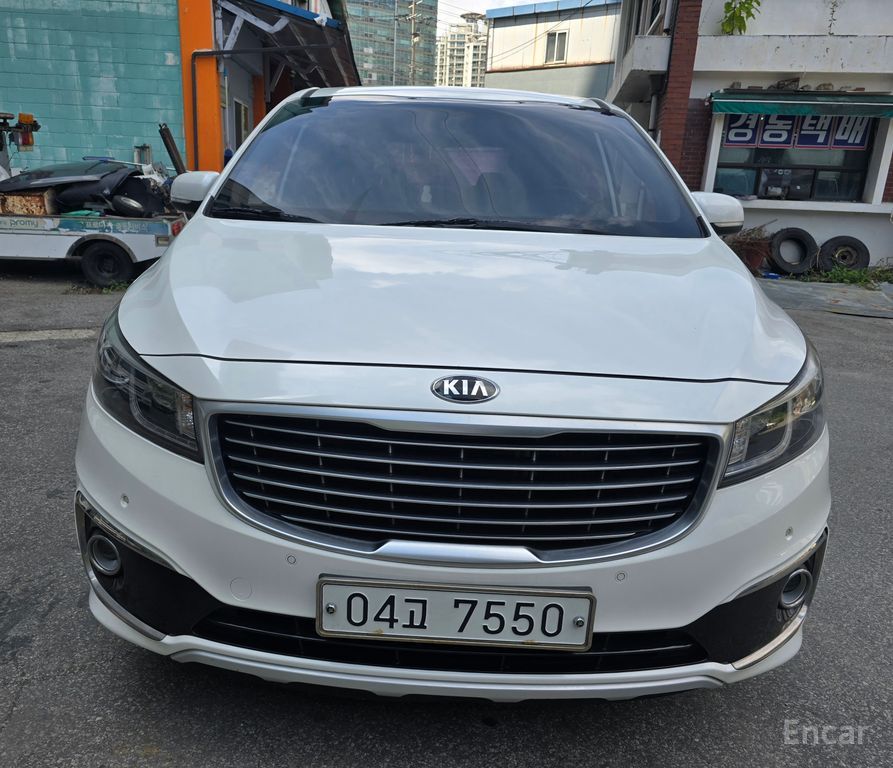 Kia Carnival