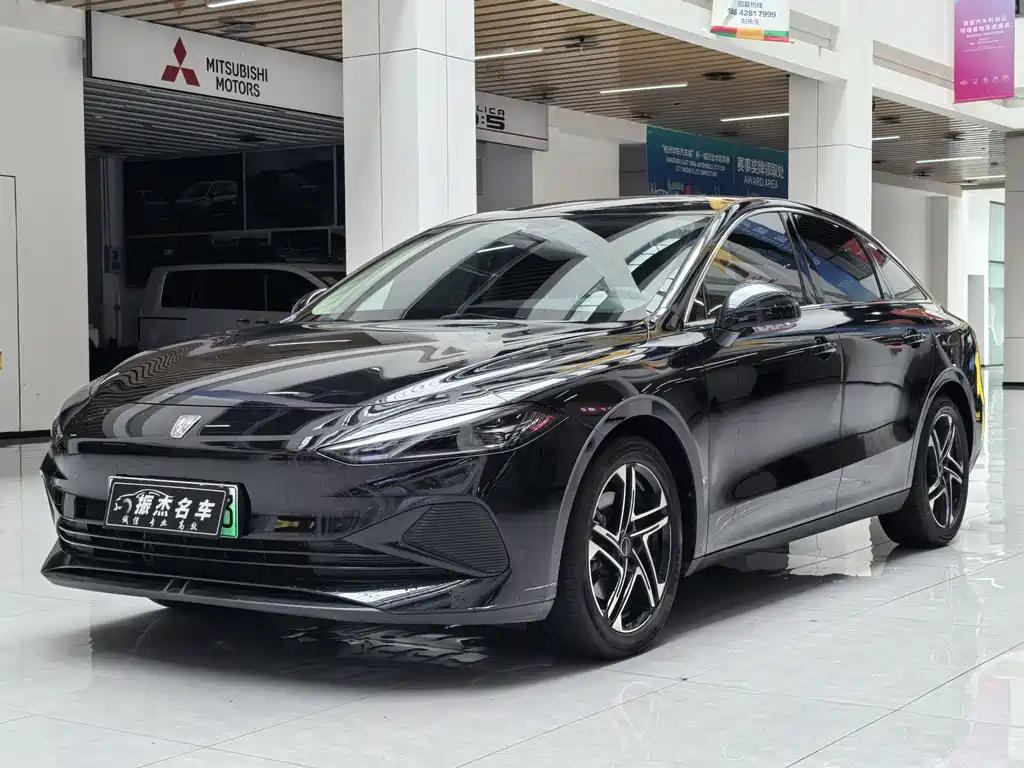 Roewe D7