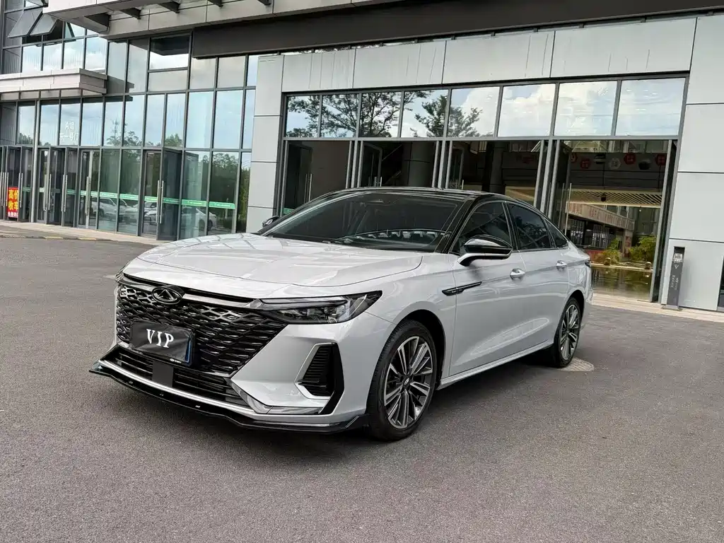Chery Arrizo 8