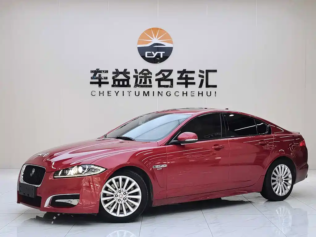 Jaguar XF