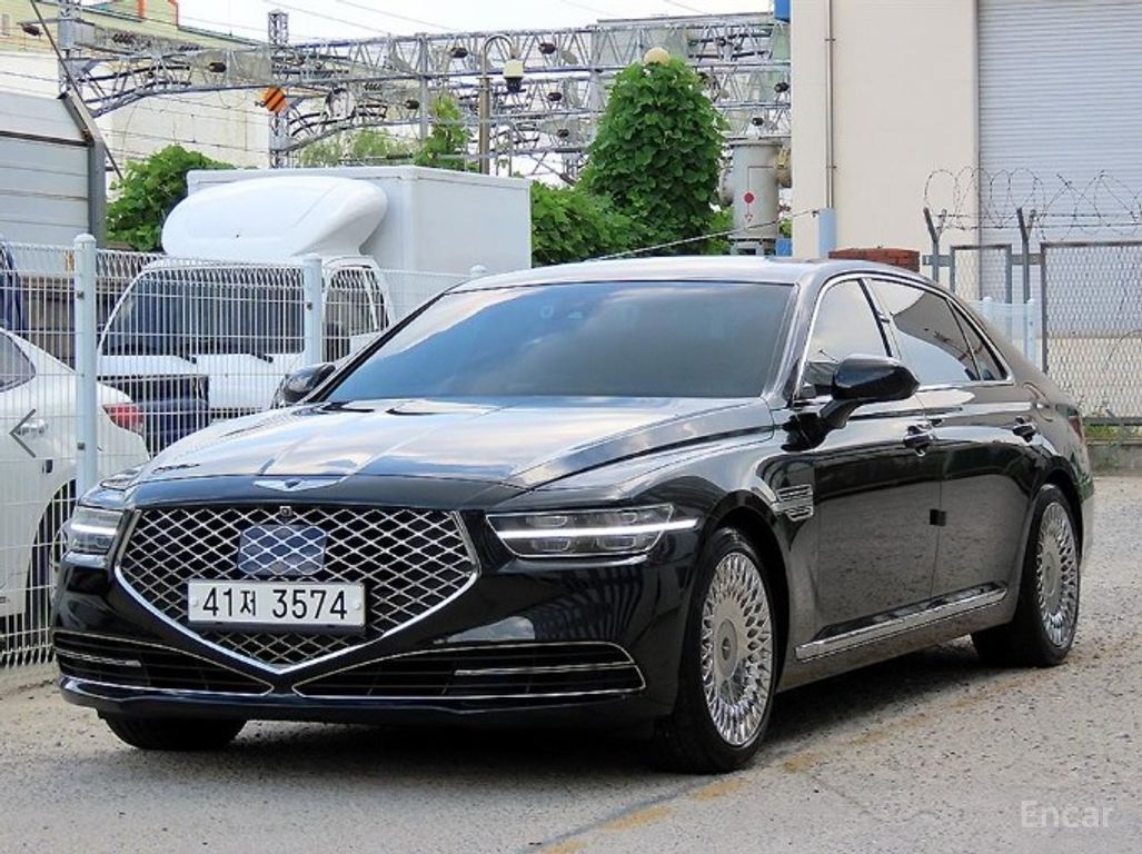 Genesis G90