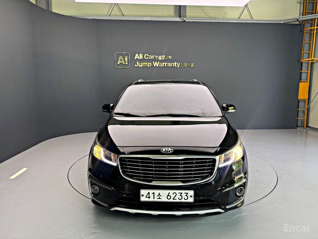 Kia Carnival