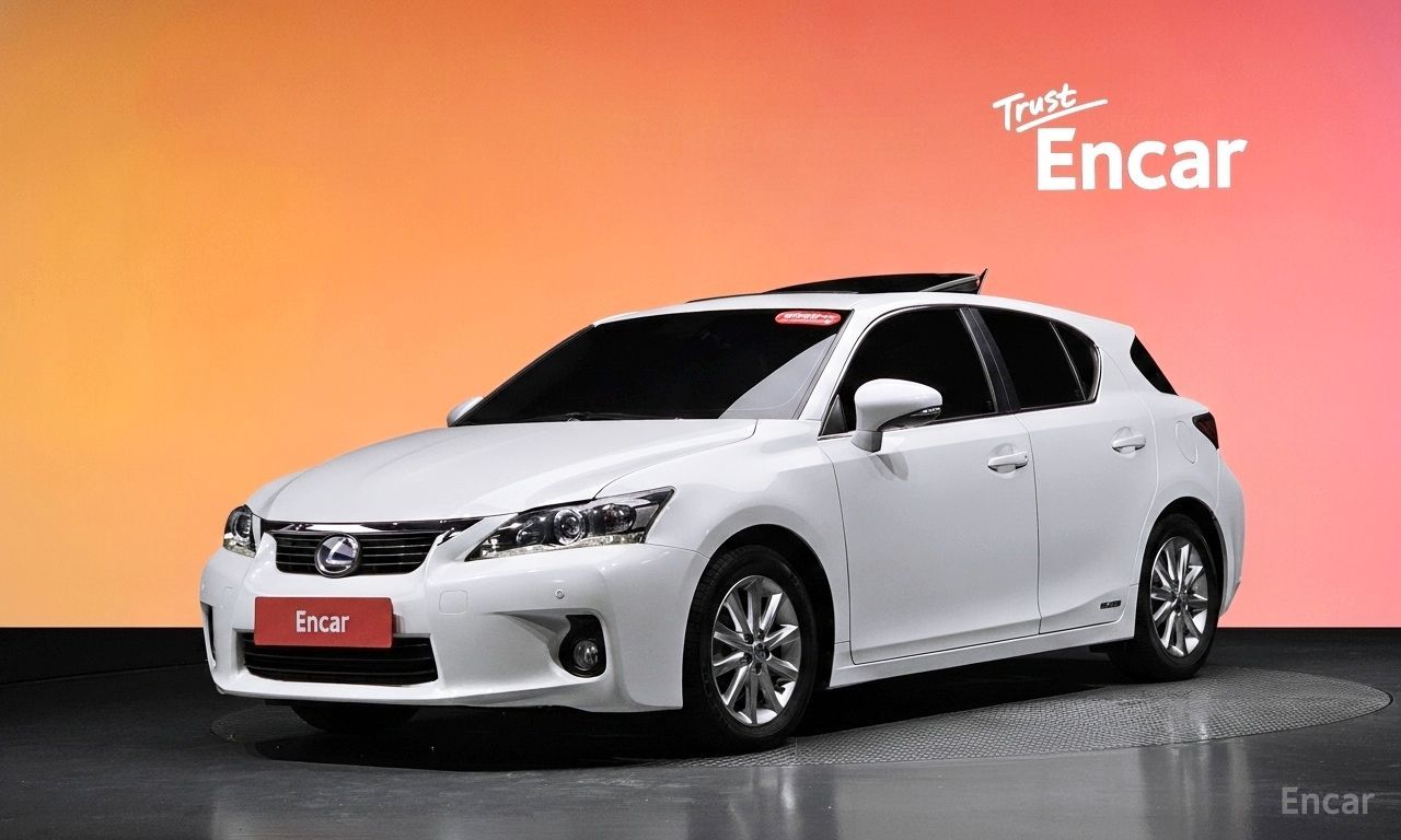 Lexus CT200h