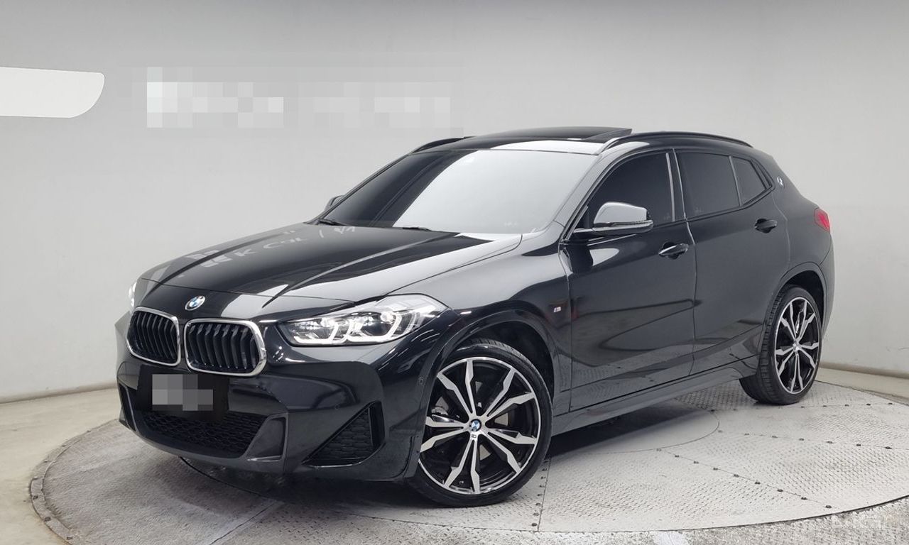 BMW X2