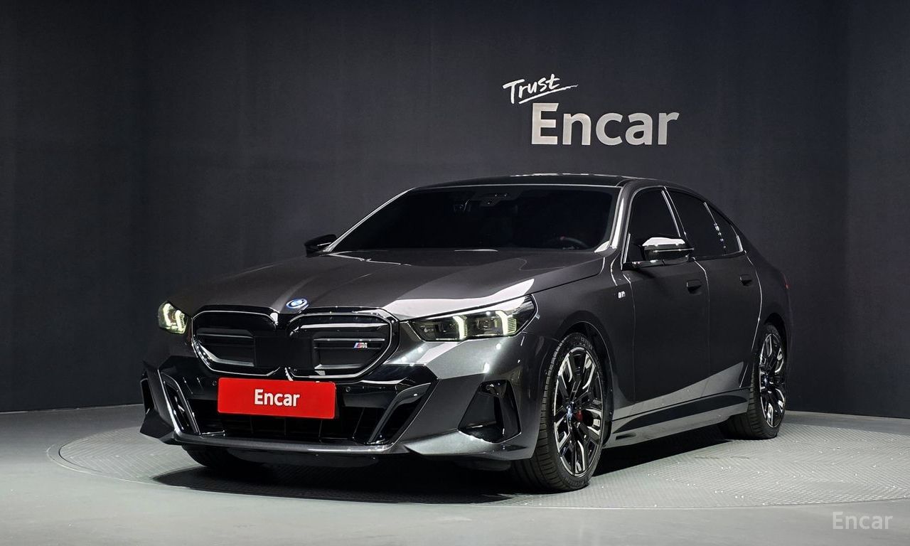 BMW i5