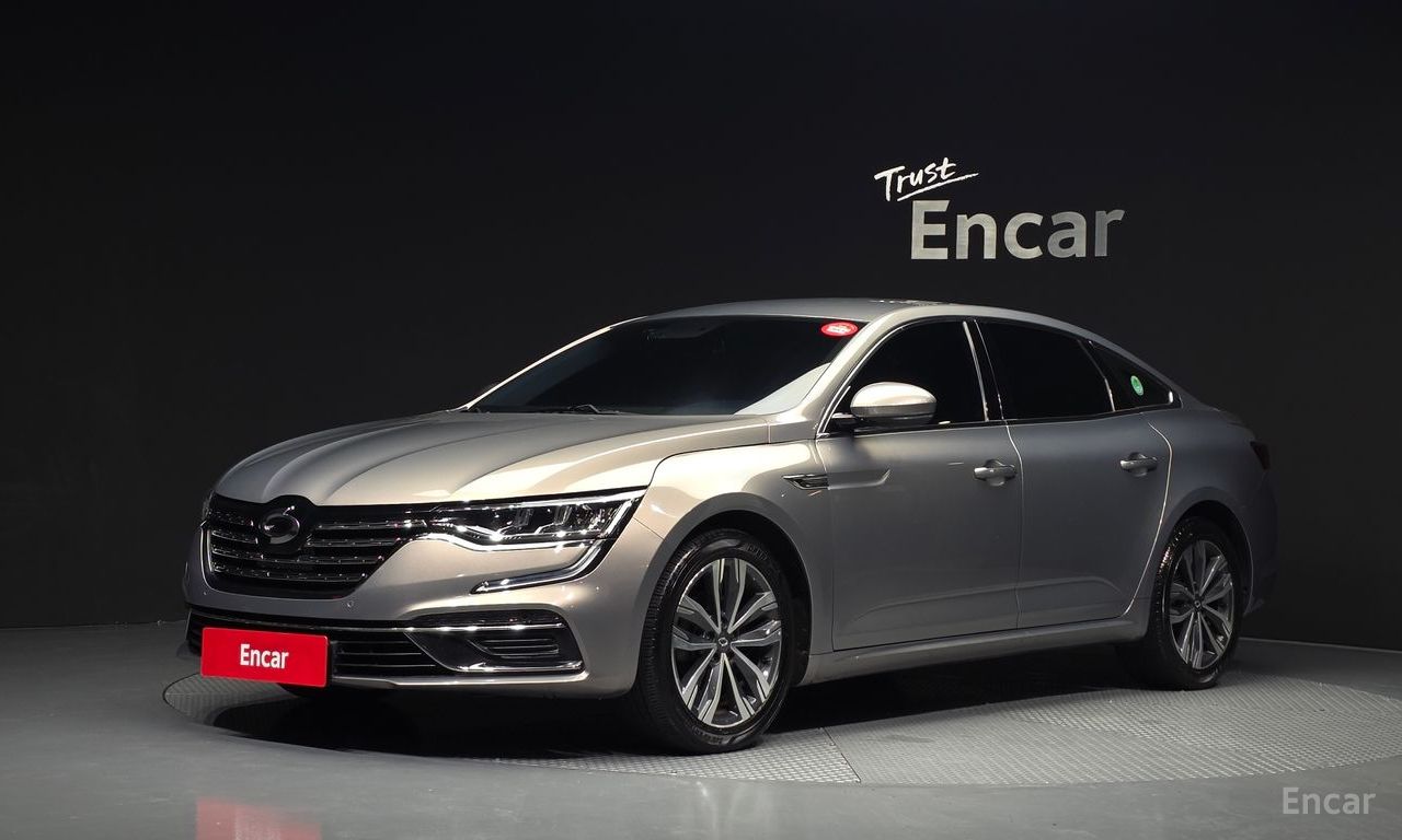 Renault SM6