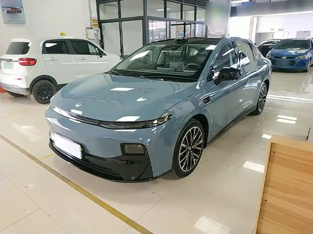 Leapmotor B01