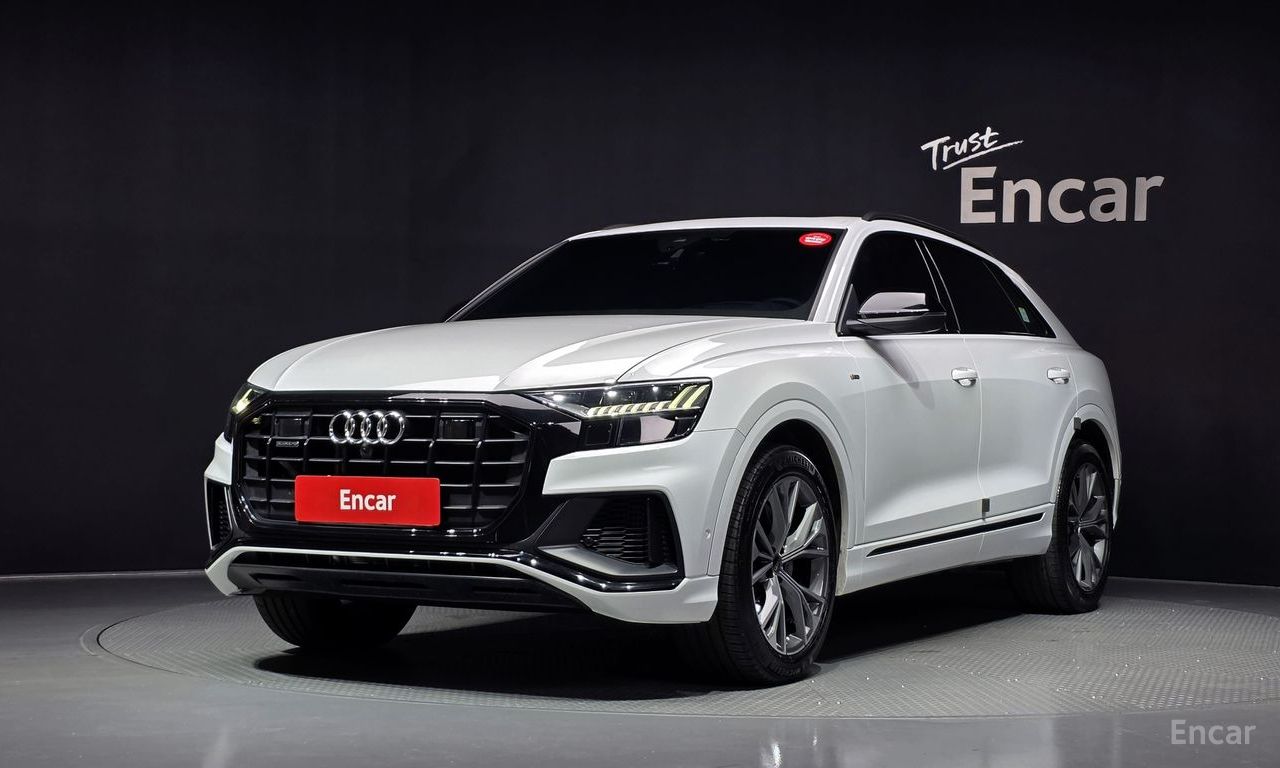 Audi Q8