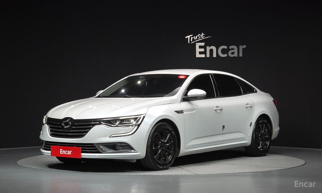 Renault SM6