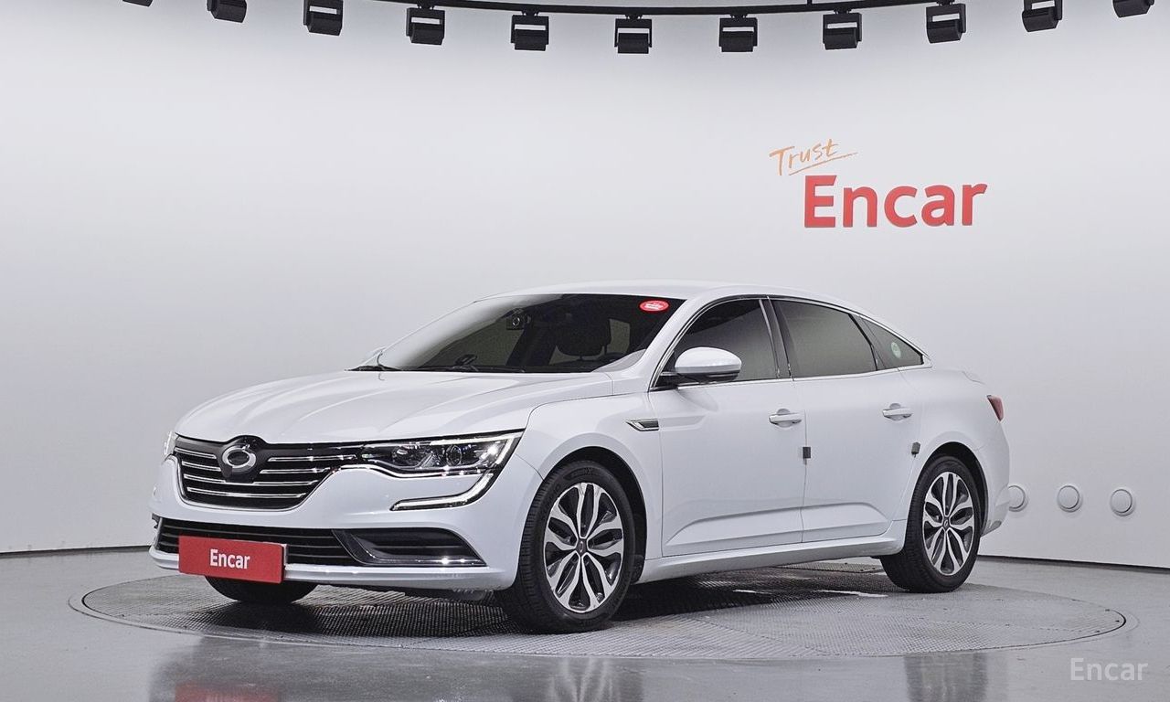 Renault SM6