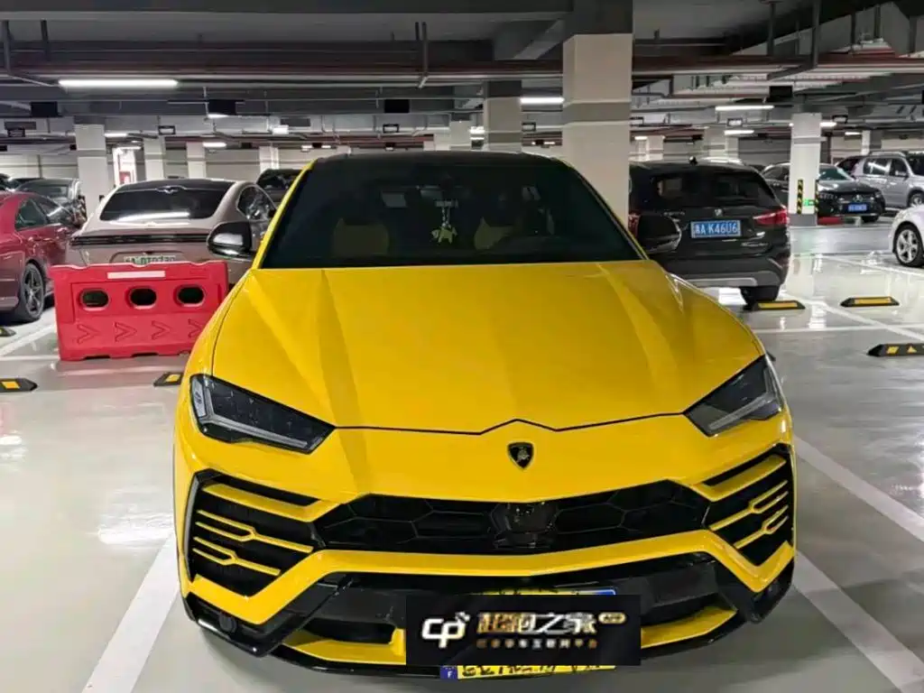 Lamborghini Urus