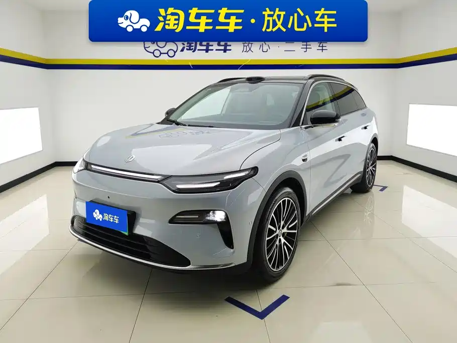 Leapmotor C11