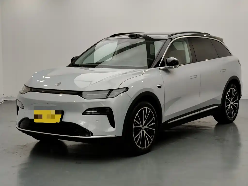 Leapmotor C11