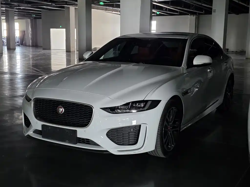 Jaguar XEL