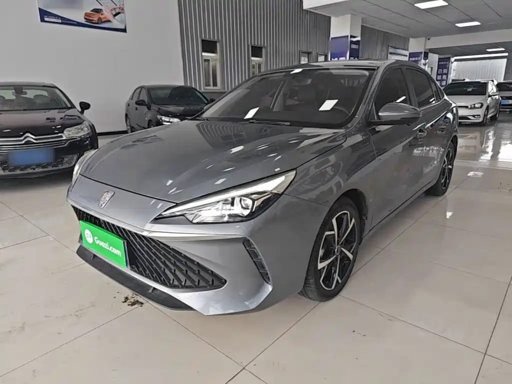 Roewe i5