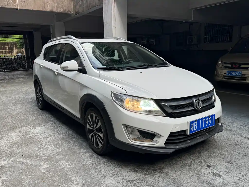 Dongfeng AX3