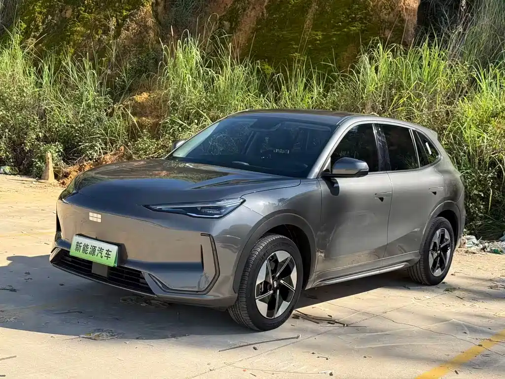 Geely Galaxy Galaxy E5