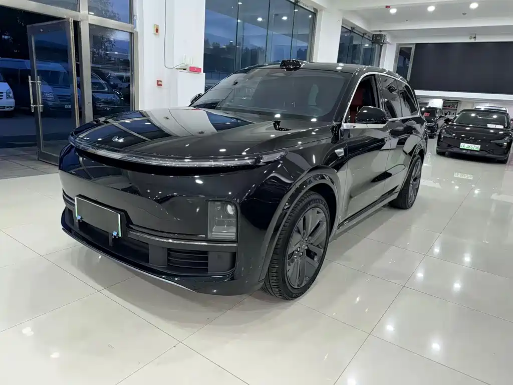 Li Auto L7