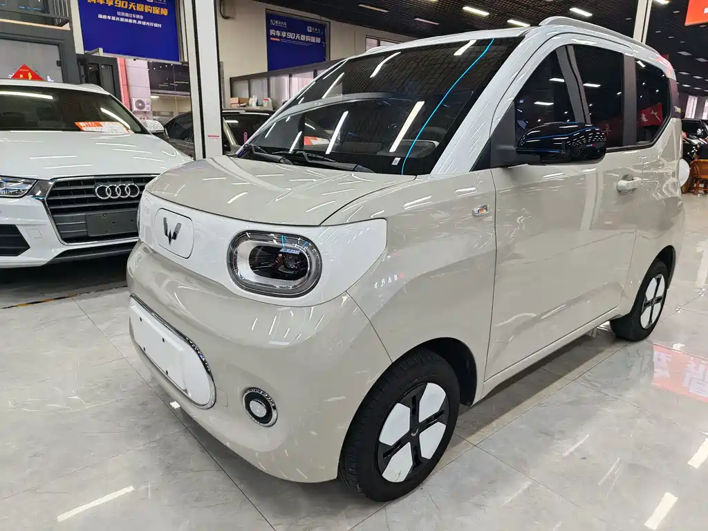 Wuling Mini EV
