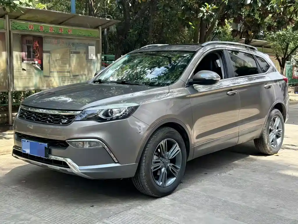Changfeng CS10